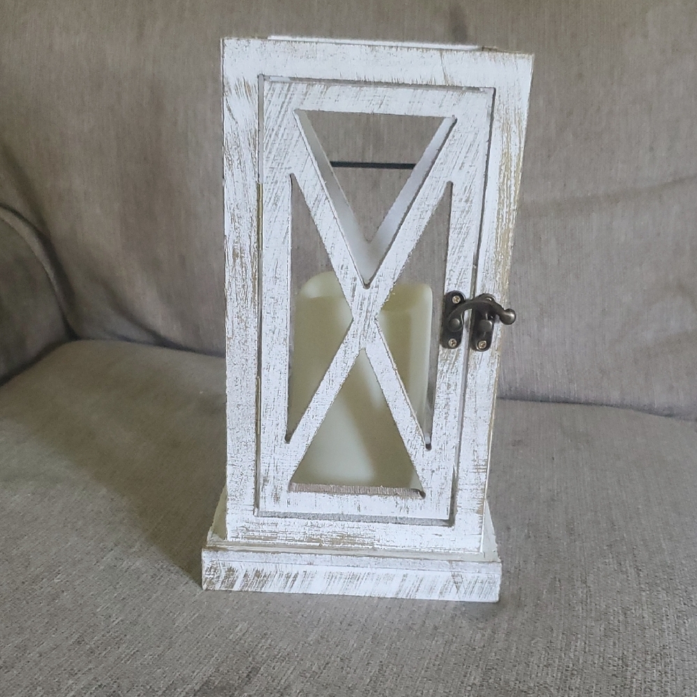 Rustic White Battery Operated Lantern